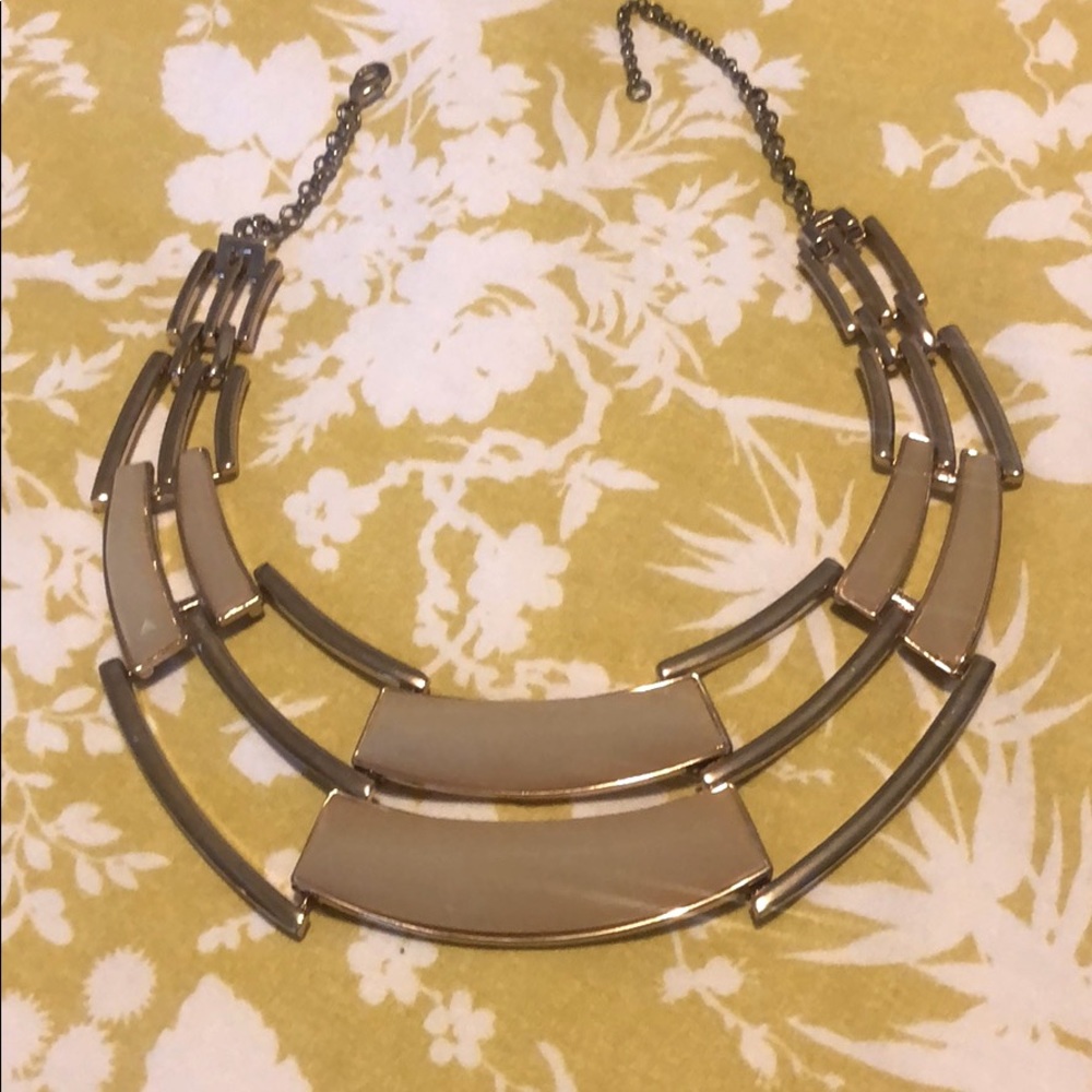 Neutral Statement Necklace π - Picture 1 of 2